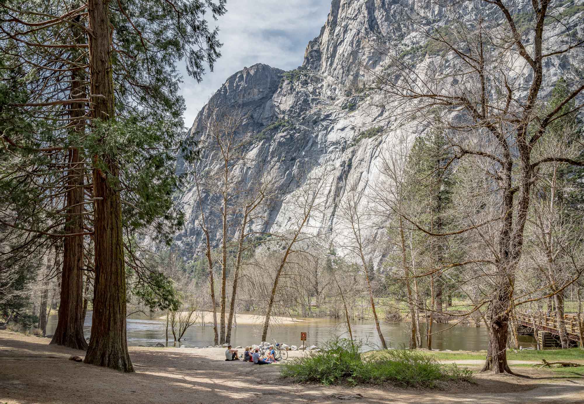 Yosemite picnic